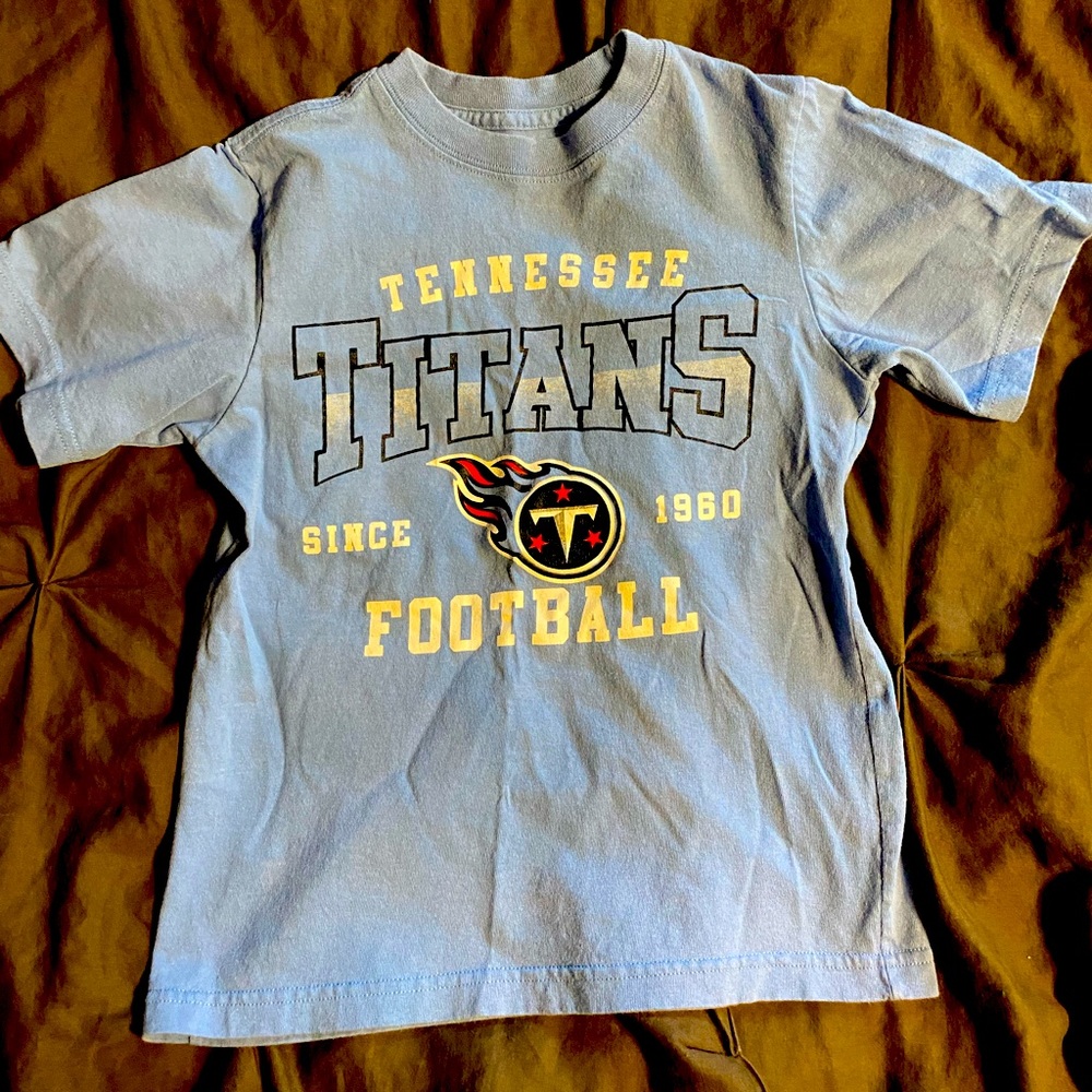 Tennessee Titans Size Small (6/7) Short Sleeve Tee